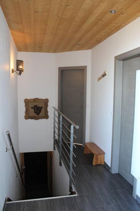 Appartement Vue Sur Le Golf Et Le Lac Leman Publier Exterior photo